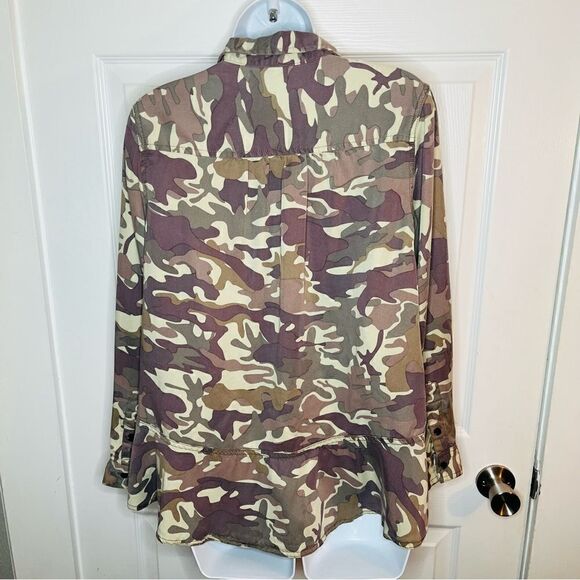 VELVET HEART Camo Button Down Shirt Bottom Ruffle Green S - Picture 11 of 13